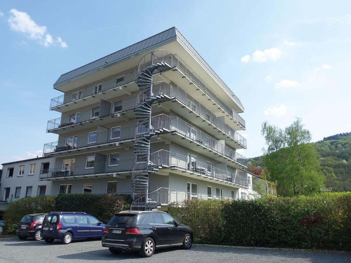 Apartment In Bollendorf With Forest View エクステリア 写真